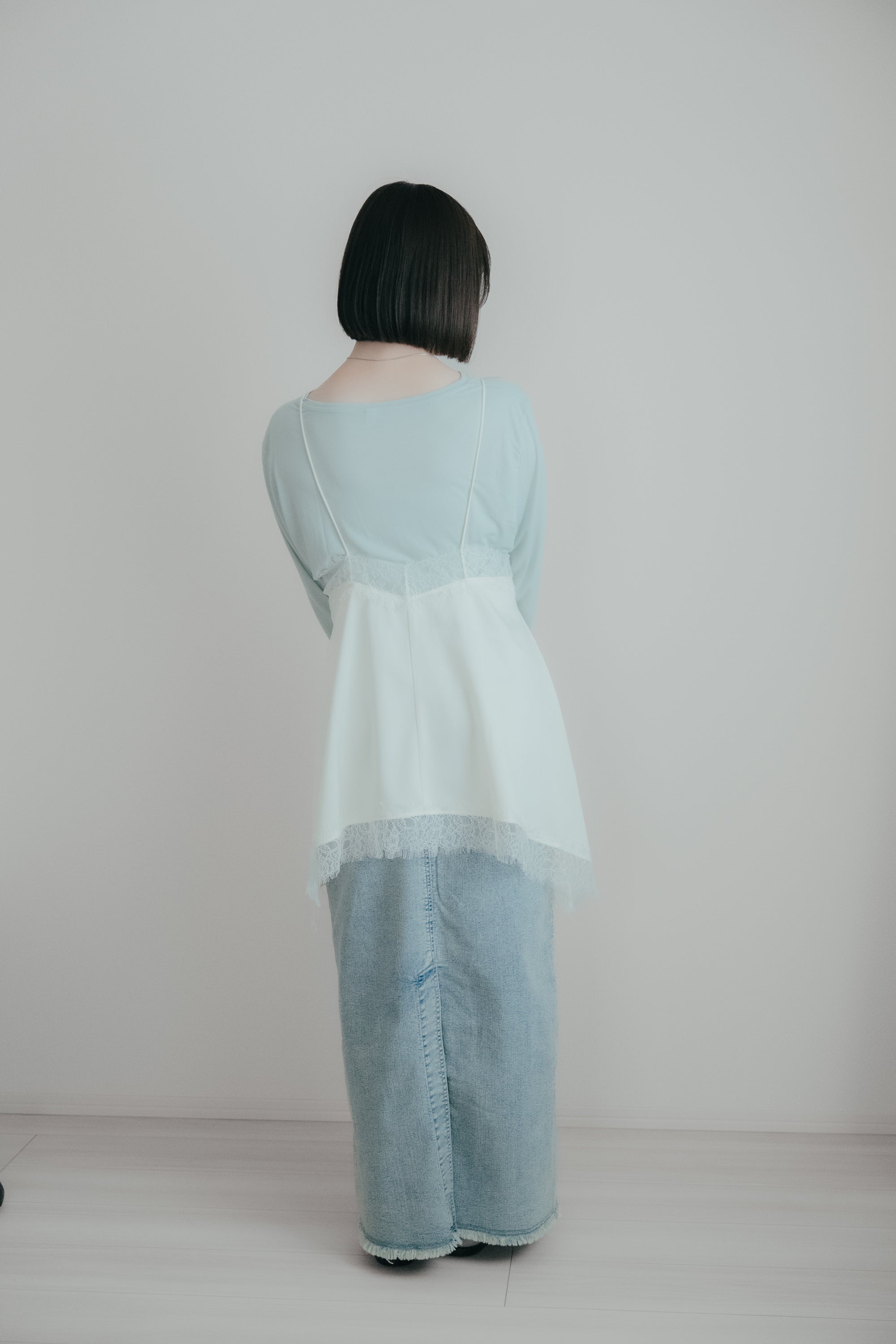 緞面細肩蕾絲背心｜象牙白