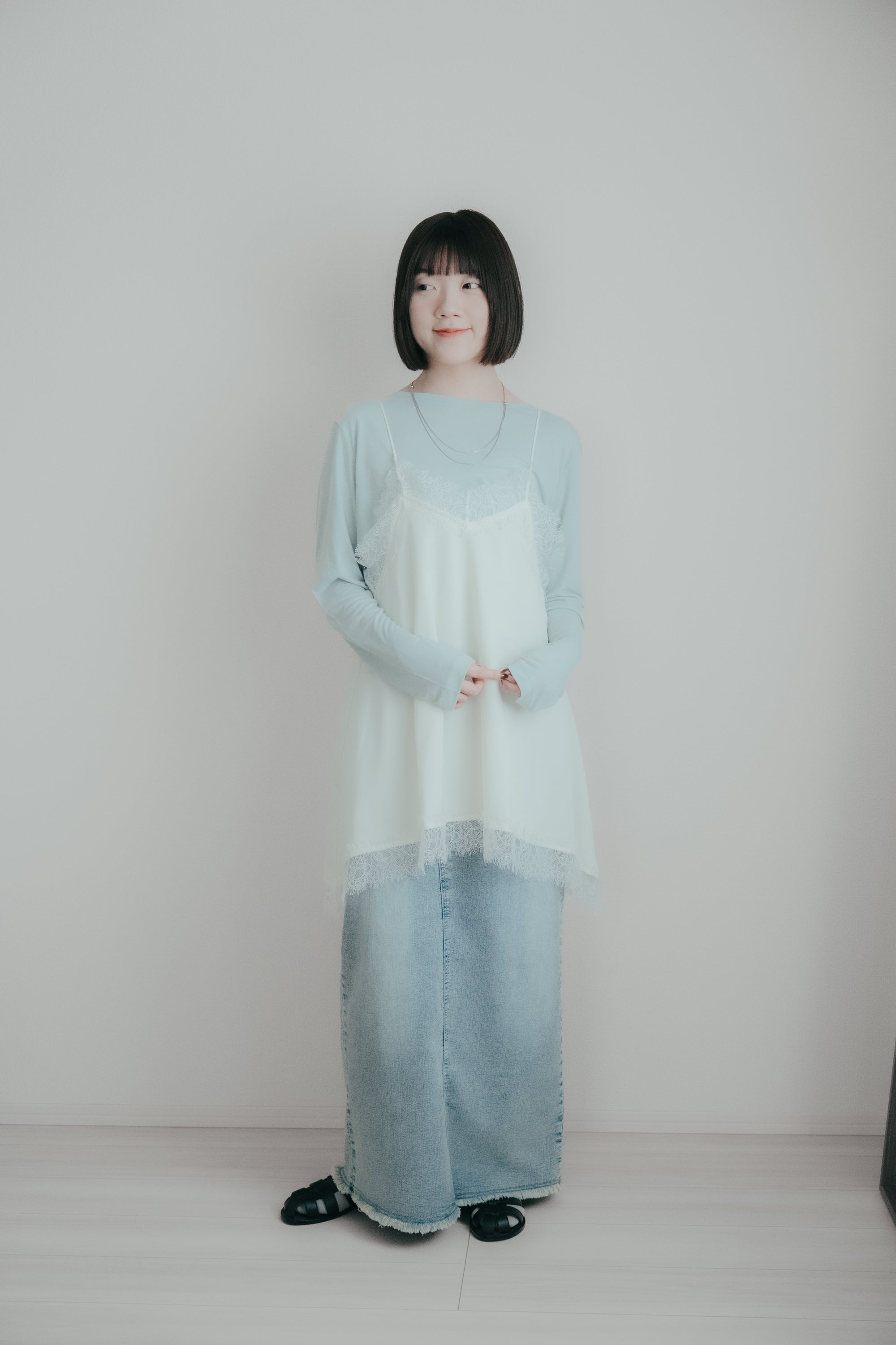 緞面細肩蕾絲背心｜象牙白