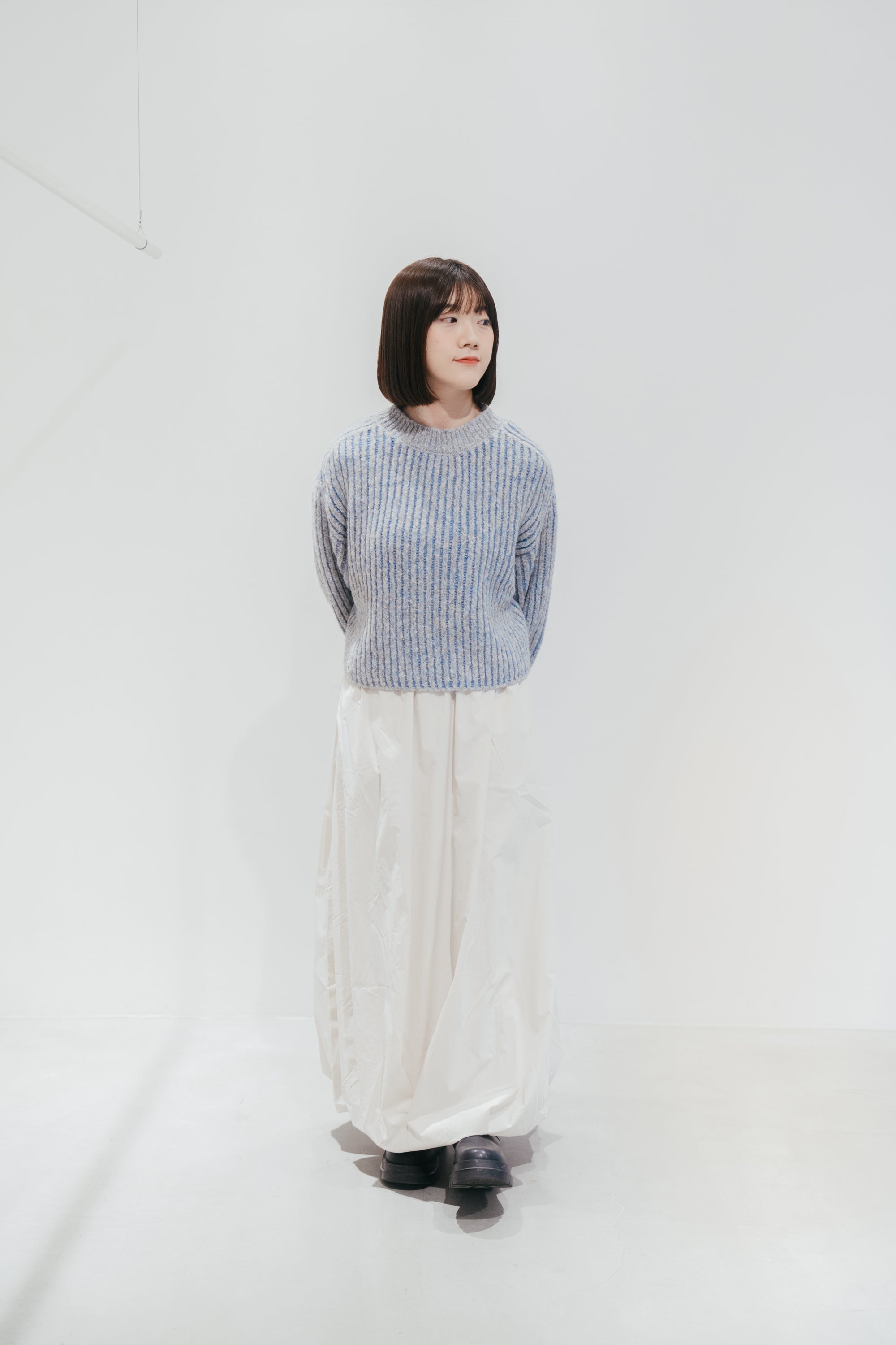提花條紋短版針織｜淺藍