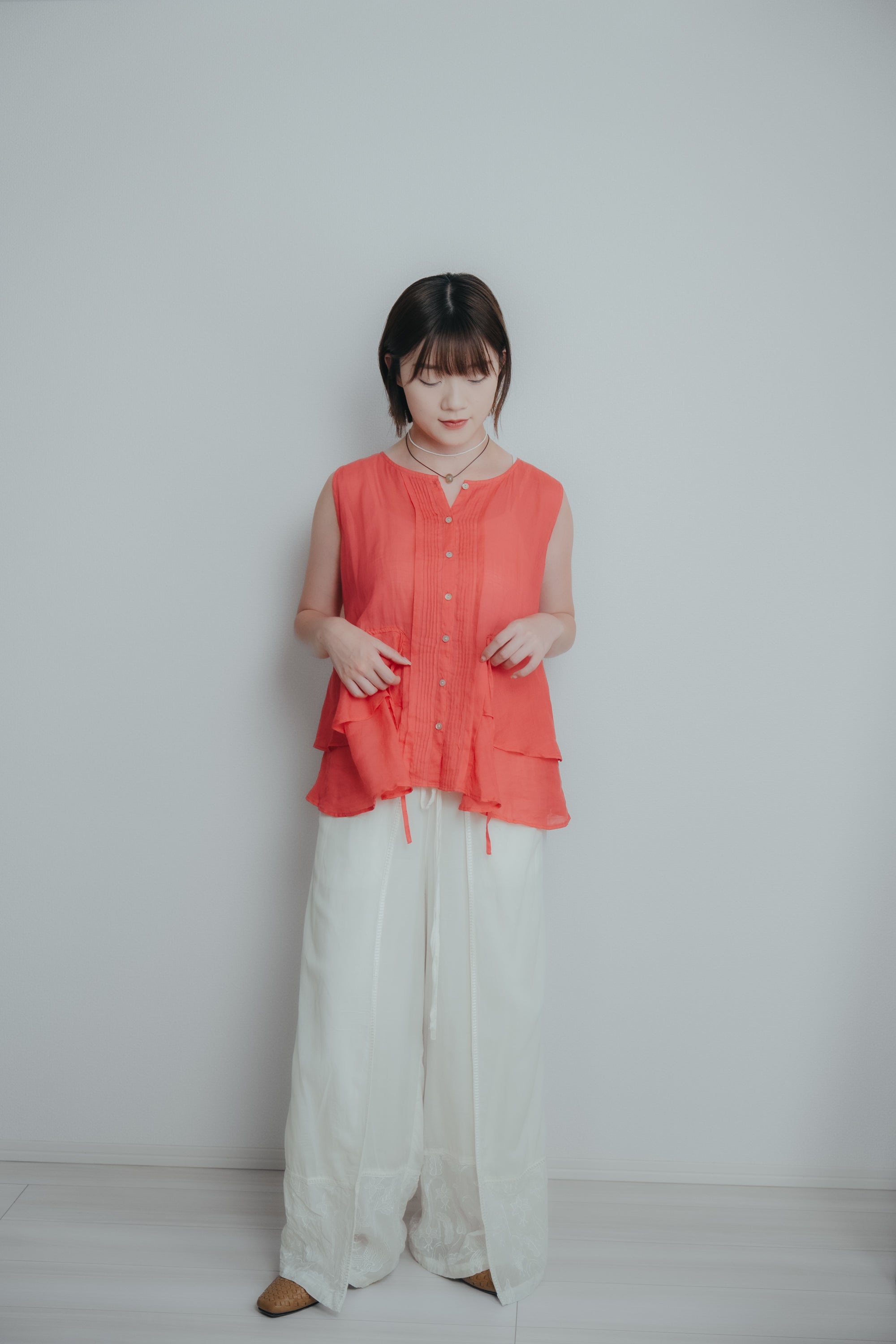 慵懶刺繡片裙褲｜米白